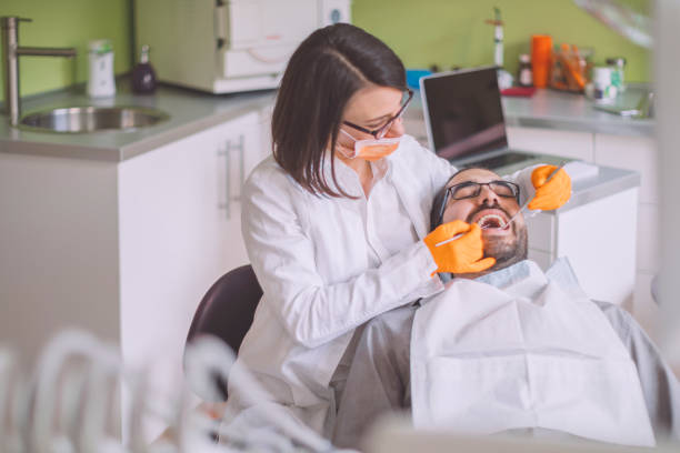 Best Emergency Treatment for Dental Infections or Abscesses in Germantown Hls, IL